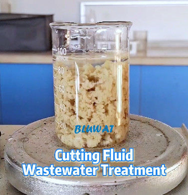 Купить Хлорид Polyaluminium обработки сточных вод агента Decoloring воды смазочно-охлаждающей жидкости онлайн изготовление