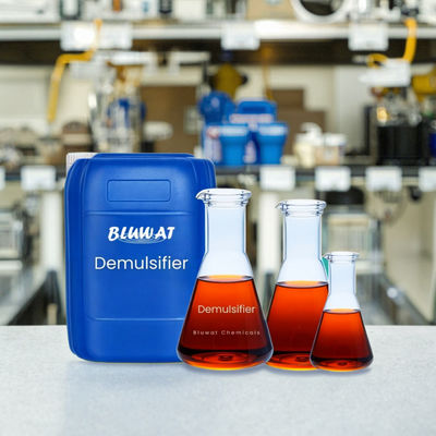 Купить 40-процентный деэмульгатор для сточных вод кожевенных и натуральных растительных производств. Химический разделитель фаз. онлайн изготовление